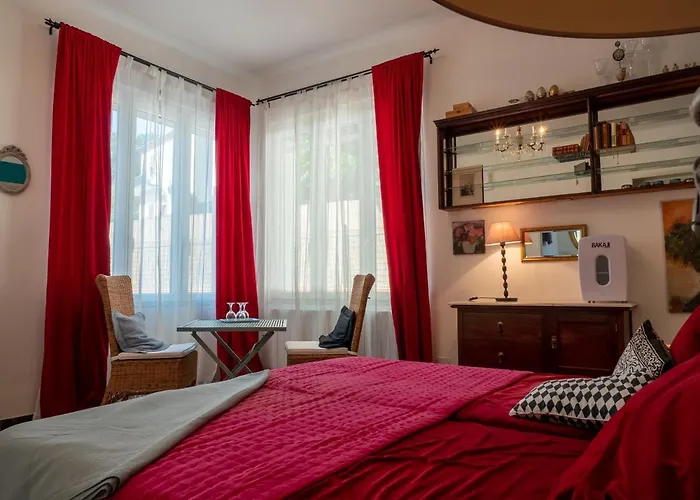 Cinque Terre Atelier Ouvert! Pensión La Spezia